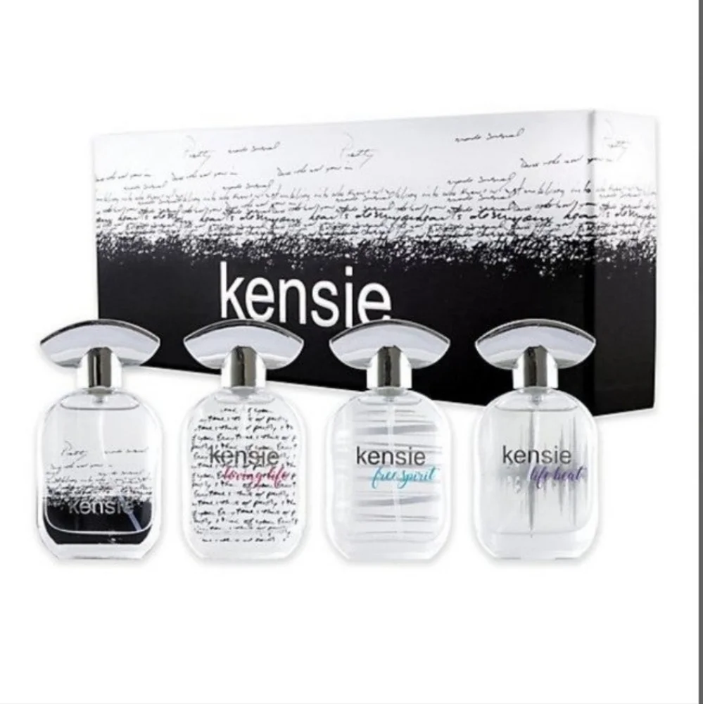 NIB Kensie Perfume 4 Piece Coffret - 20ml Each - NEW IN BOX - Picture 2 of 4
